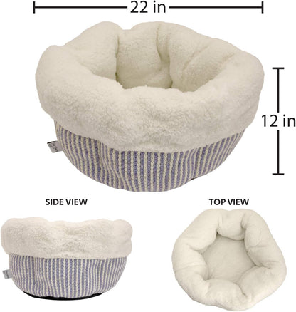 Deep Dish Donut Cat Bed con diseño suave y acogedor, medidas 22x12 pulgadas, vistas lateral y superior.