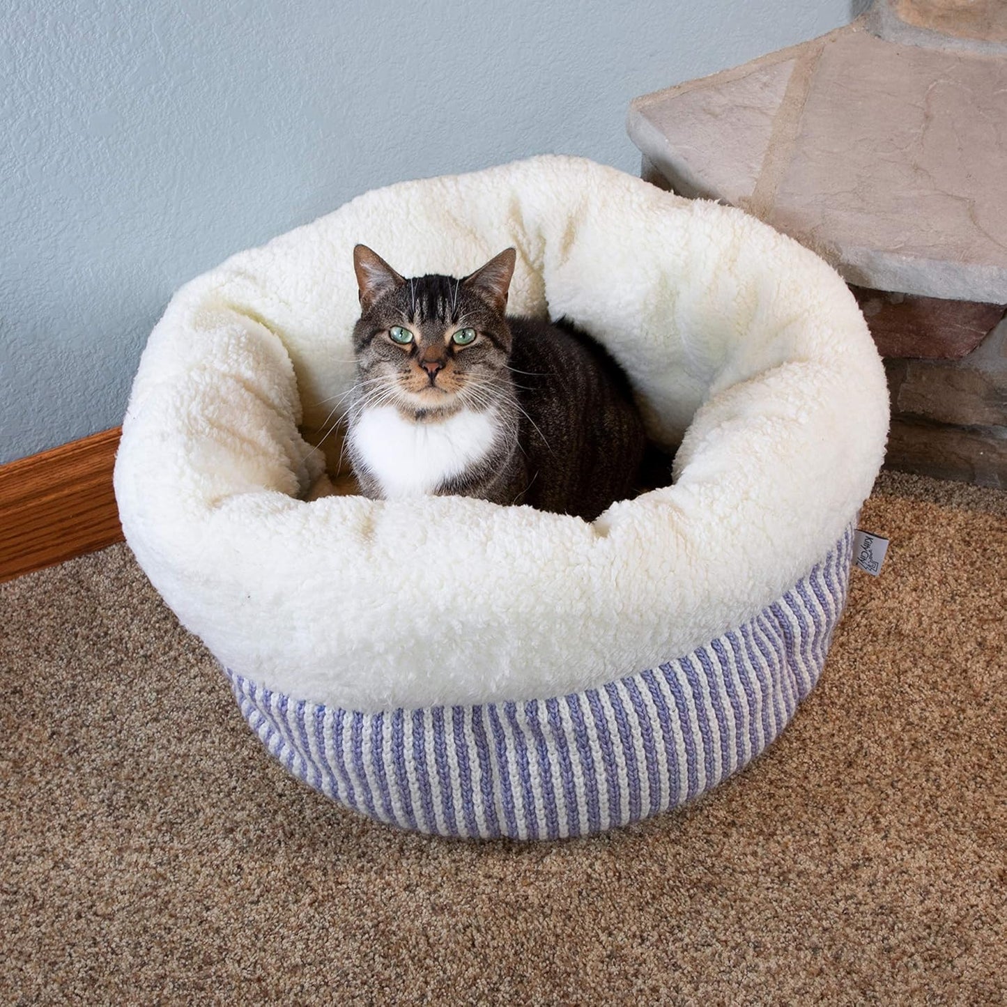 Comfortable deep dish donut cat bed for cats